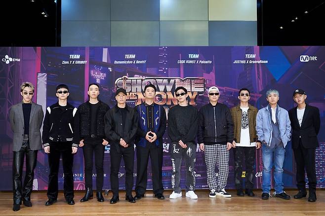 ▲ '쇼미더머니9' 프로듀서진. 왼쪽부터 자이언티 기리보이 비와이 개코 최자 코드쿤스트 팔로알토 저스디스 규정 휘민. 제공ㅣ엠넷