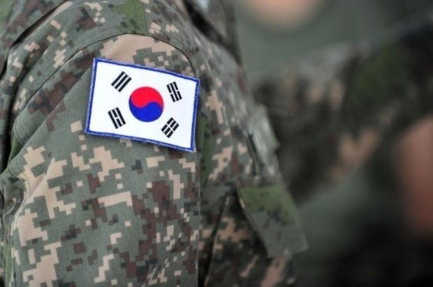 국민 10명 중 6명이 모병제에 찬성한다는 여론조사 결과가 나왔다./사진=게티이미지