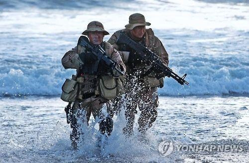 미해군 특수부대인 네이비실(자료사진) [위키미디어 커먼스 제공]