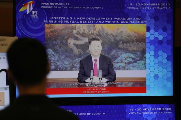 화상으로 기조연설을 전달하는 시진핑 중국 국가주석. /로이터 연합뉴스