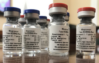 러시아가 자체 개발한 코로나19 백신 ‘스푸트니크 V’. 타스연합뉴스