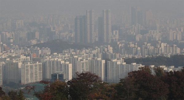 서울 남산에서 바라다본 성동구 일대 아파트 전경 [매경DB]