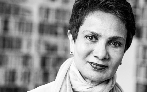 세계적인 종양 전문의이자 과학자인 아즈라 라자(Azra Raza) 박사, 컬럼비아대 의대 교수. 암의 첫 세포를 찾아 소멸시키면 암 환자들을 해방시킬 수 있다는 내용을 담은 ‘퍼스트셀'을 출간했다.