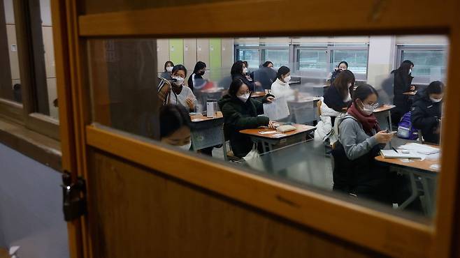 3일 코로나19 확진자는 540명으로 하루 전 511명보다 29명 늘어 이틀 연속 500명대를 기록했다