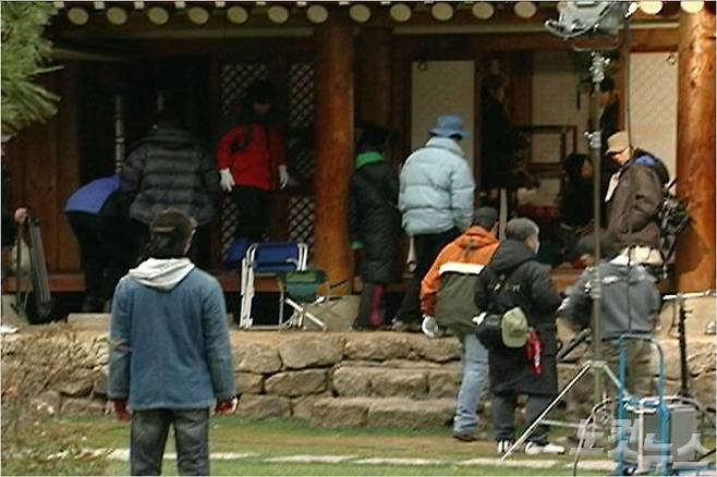 드라마 촬영 중인 세트장 풍경. 위 사진은 기사와 무관함. (사진=자료사진)