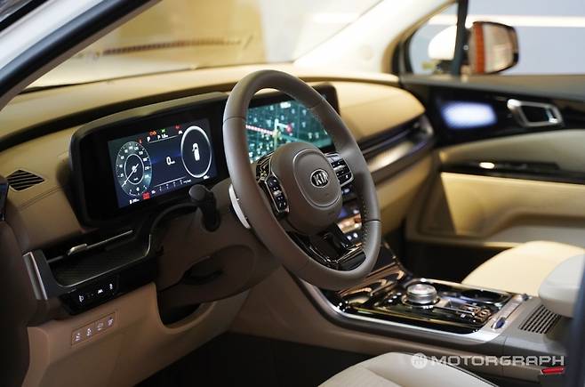 4세대 카니발 하이리무진