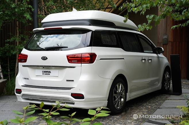 3세대 카니발 하이리무진