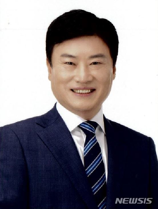 경남 하동군의회 정영섭 부의장.