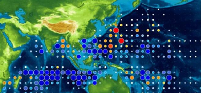 파란색 : 태풍 빈도 줄어드는 지점 / 빨간색 : 태풍 빈도 증가하는 지점