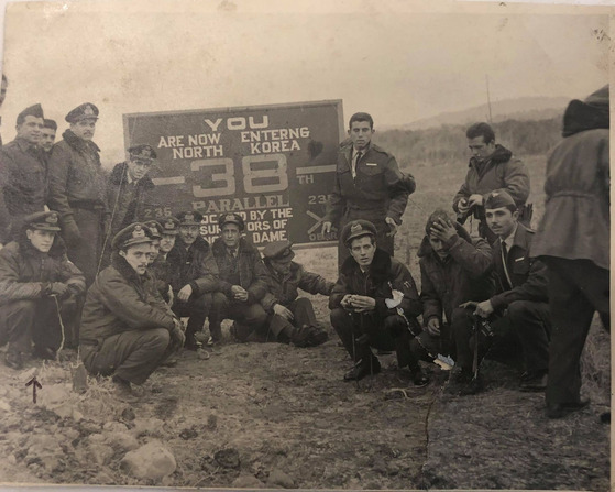 Members of the Greek forces at the inter-Korean border during the Korean War (1950-1953). [EMBASSY OF GREECE IN KOREA]