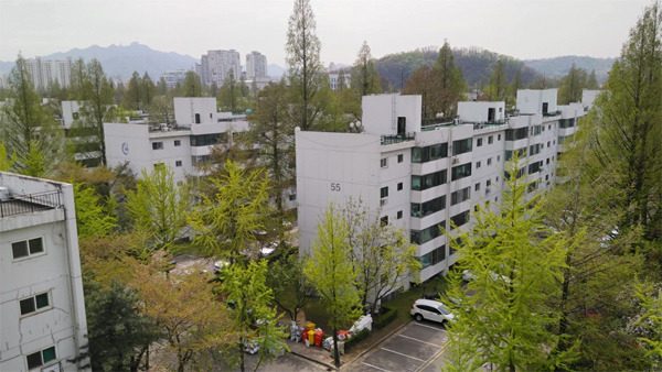 반포주공1단지가 행정소송 2심에서 일부 승소하며 관리처분 취소 위기에서 벗어났다. 사진은 반포주공1단지 모습. [매경DB]