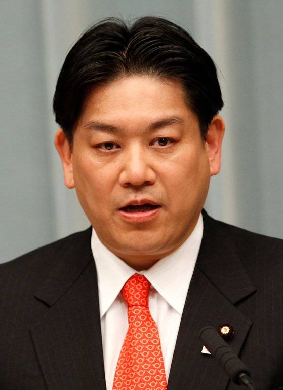 27일 사망한 후 사후 검사에서 코로나19 양성판정을 받은 하타 유이치로 일본 입헌민주당 중의원 의원. 사진은 2012년 국토교통상으로 재직하던 당시 기자회견에서 발언하는 모습이다. [로이터=연합뉴스]F