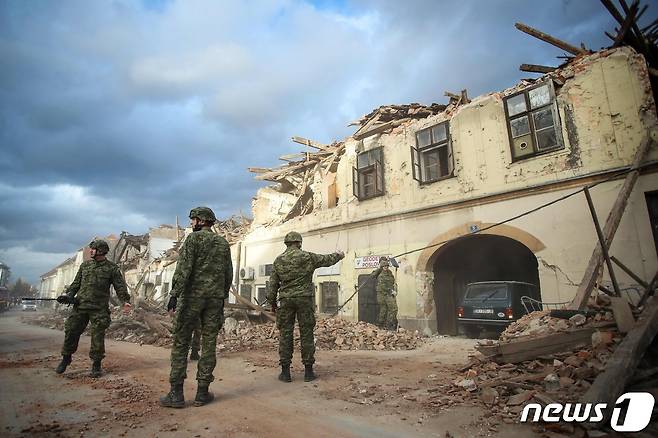 크로아티아 페트리냐에서 6.4지진이 발생했다.  © AFP=뉴스1