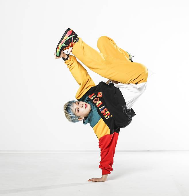 비걸 김예리는 브레이킹으로 장애와 차별을 극복했다. 그의 꿈은 3년 뒤 2024 파리 올림픽에서 금메달을 목에 거는 것이다. 김경록 기자