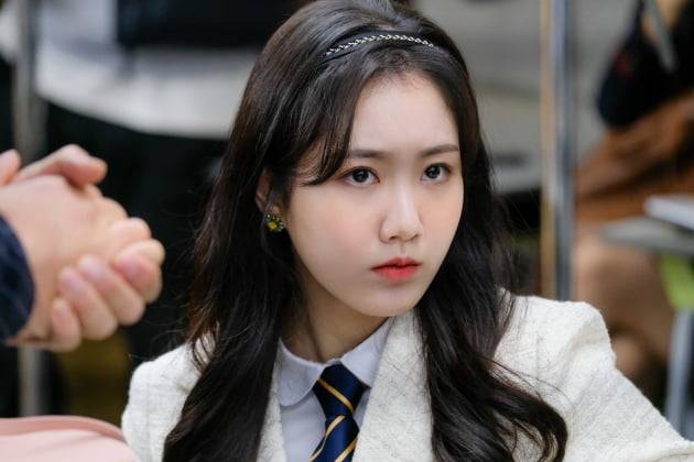 '펜트하우스' 속 진지희/ 사진=SBS, 씨제스 제공