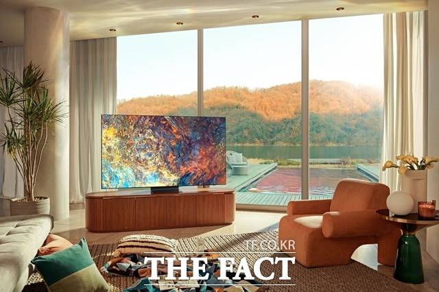 삼성전자는 퍼스트룩 2021 행사에서 기존 QLED에서 진화한 2021년형 '네오 QLED' TV를 처음으로 공개했다. /삼성전자 제공