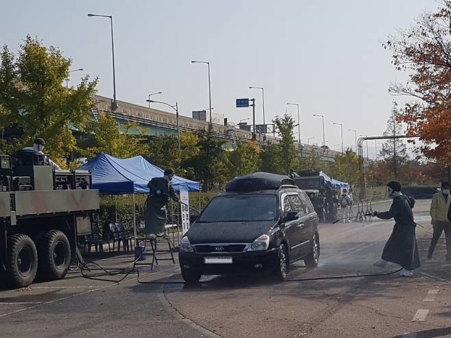 지난해 10월 고리원전의 방사선 비상시 신속한 주민보호 조치를 이행하고 비상 대처능력을 배양하기 위해 방사선 비상단계별 대응 상황을 가정한 상황조치 훈련을 모범적으로 실시했다./사진=해운대구