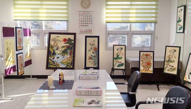 [증평=뉴시스]증평복지재단 학습동아리 회원전. (사진=증평군 제공) photo@newsis.com