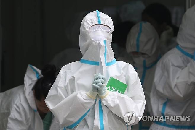 수간호사의 기도 [연합뉴스 자료사진]
