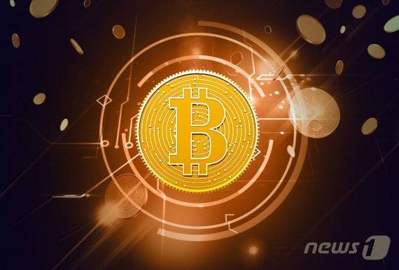 비트코인(BTC)이 8일 4500만원을 돌파했다. 올해 들어 여섯번째 사상 최고가 경신이다. /사진=뉴스1