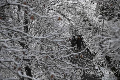 폭설로 뒤덮인 스페인 수도 마드리드 [AFP=연합뉴스]
