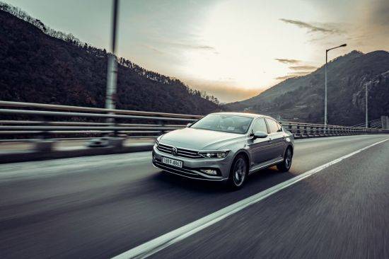 폭스바겐 신형 파사트 GT