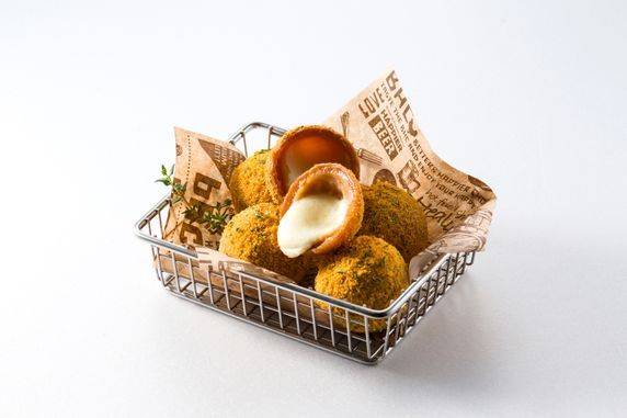 뿌링치즈볼 ⓒbhc