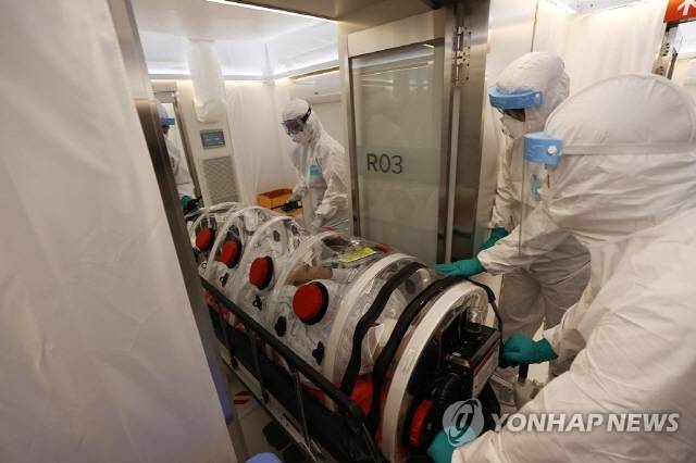 코로나 완치자 중 76%가 6개월이 지나도 후유증이 있는 것으로 알려졌다./연합뉴스