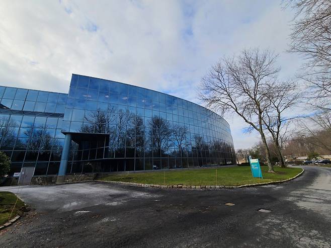 텔라닥 본사가 입주한 뉴욕 웨체스터 카운티 퍼쳐스(Purchase)의 더 센터(The Centre) 2번 건물 모습. [웨체스터(뉴욕주)=박용범 특파원]