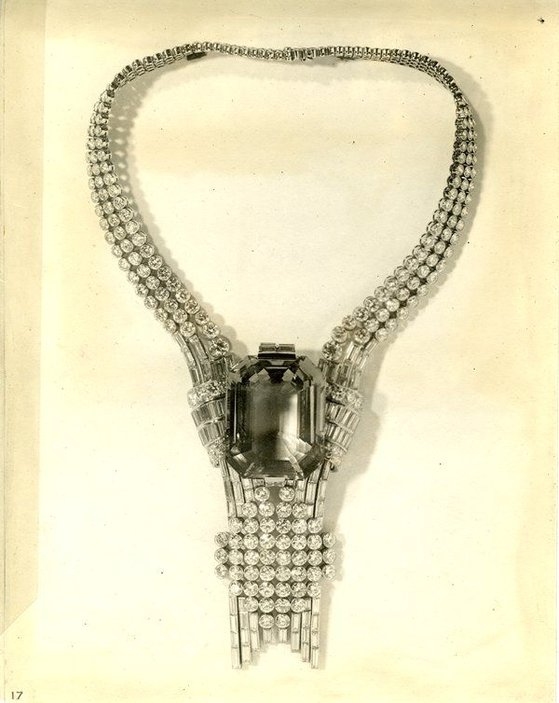 티파니가 1939년 세계박람회에서 선보인 주얼리의 모습. 사진 티파니