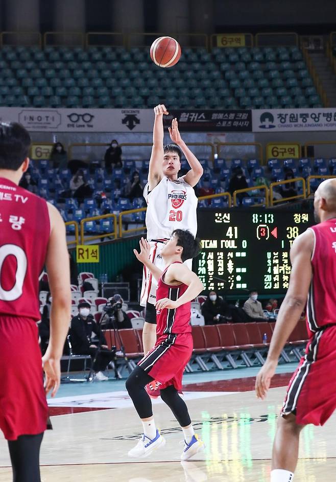 현대모비스 정성호의 3점 슛 [KBL 제공. 재판매 및 DB 금지]