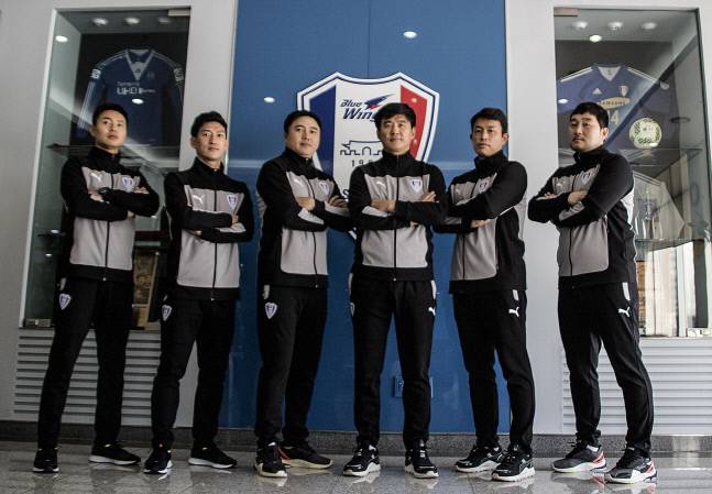 수원 삼성이 코칭스태프 구성을 완료했다. 제공 | 수원