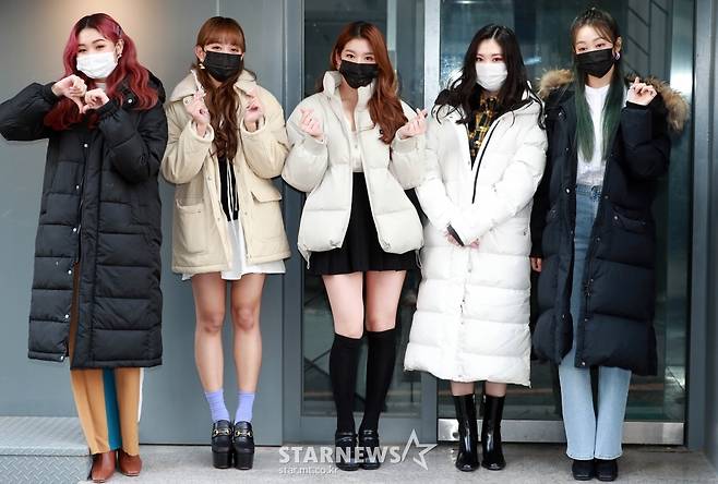 시크릿넘버 '팬들과 영상으로 만나요!' [★포토]