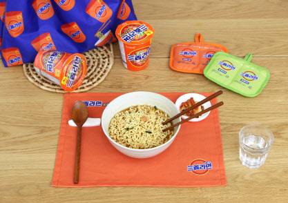 11번가 삼양라면 주방용 굿즈(사진=11번가)