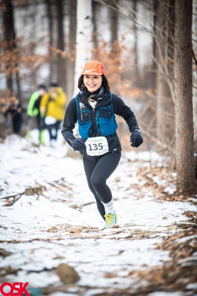 원희준 씨는 산악을 달리는 트레일러닝에도 빠져 있다. 지난 2월 화이트트레일인제 12km를 즐겁게 달리고 있는 원희준 씨. 원희준 씨 제공.