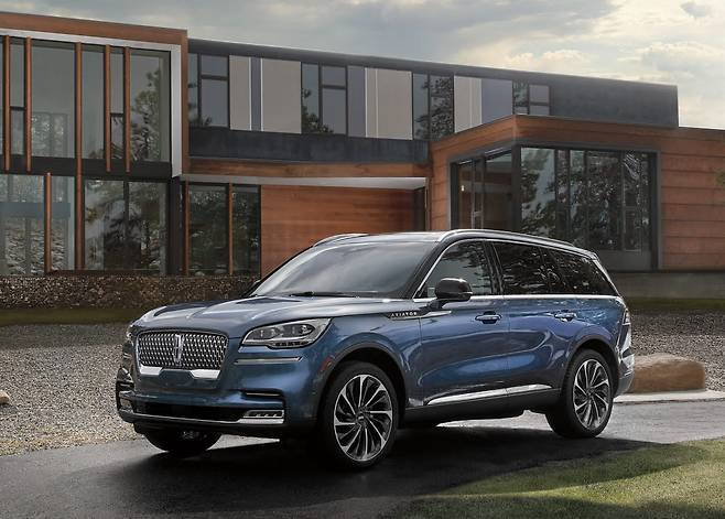 링컨 에비에이터.