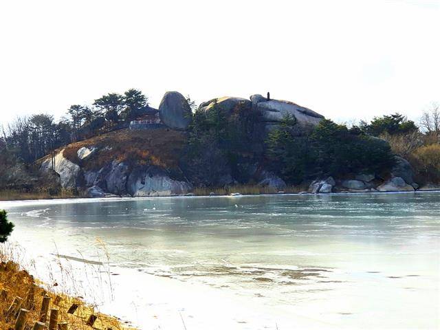 “속초 영랑호 범바위, 시에서 매입해 훼손 막아야” - 서울신문DB