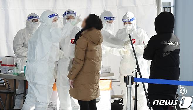 16일 충북에서 코로나19 확진자  7명이 추가 발생했다. 뉴스1 © News1