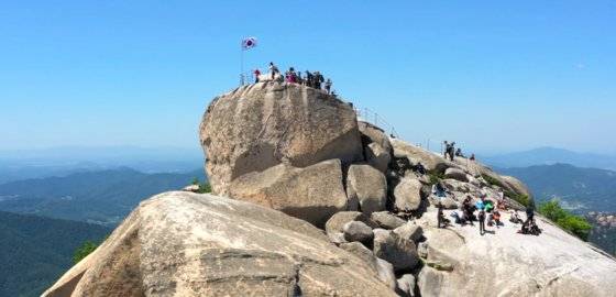 북한산 정상 백운대. 고양시