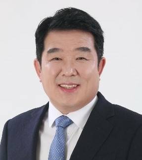 정희균 신임 대한테니스협회장.  
[대한테니스협회 제공]