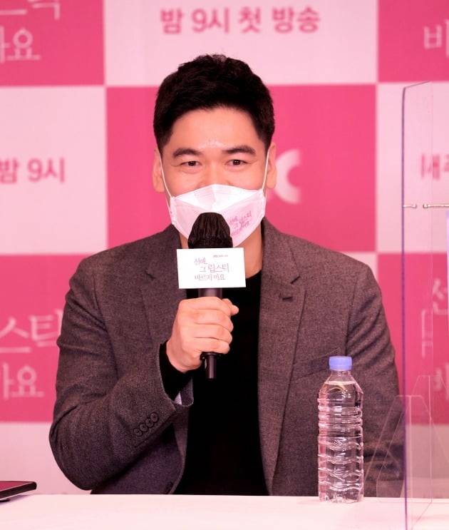 '선배 그 립스틱 바르지 마요' 이동윤 감독./사진제공=JTBC