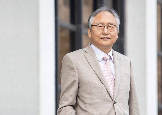 정인교현 대한상공회의소 정책자문위원회 위원, 현 통상교섭자문위원회 민간위원, 현 사단법인 FTA활용포럼 대표, ‘FTA통상론’‘동아시아 경제통합’ 등 저자 / 사진 김흥구 객원기자