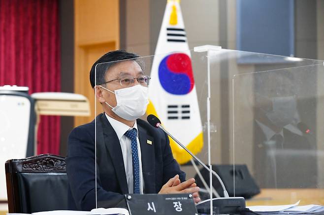 정하영 김포시장이 새해 코로나19 위기극복과 경제 활성화에 대한 강한 의지를 나타냈다. / 사진제공=김포시