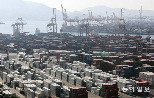 20일(현지 시간) 조 바이든 미국 대통령 취임으로 달라질 글로벌 통상 환경은 한국에 위기이자 기회가 될 것으로 보인다. 동아일보DB