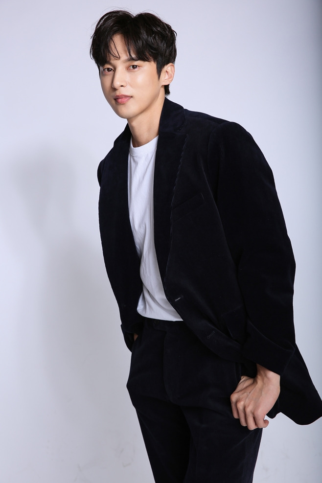 윤선우