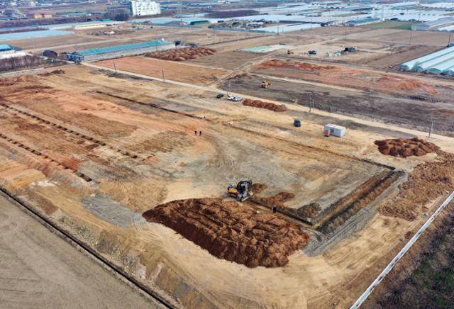 '스마트 6차 농업수도 밀양'을 견인할 스마트팜 혁신밸리 조성사업이 차질없이 진행하고 있다. 밀양시 제공