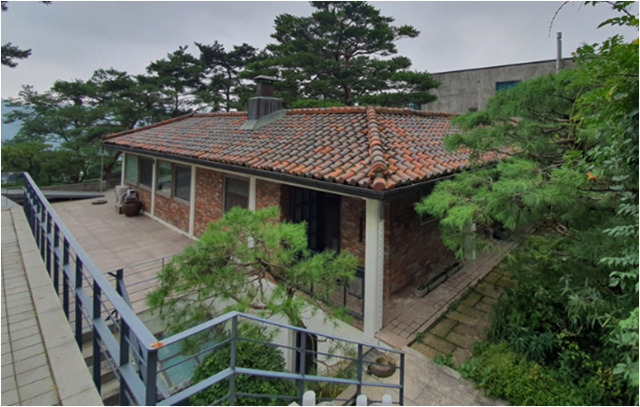 원로 추상화가 윤명로의 평창동 자택 겸 작업실을 종로구립 미술관으로 추진하려는 계획이 추진 중이다. /사진제공=가나문화재단