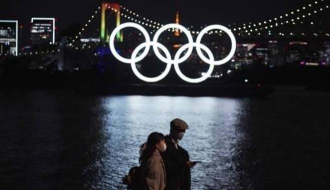 도쿄 오다이바 해양 공원에 설치된 오륜 조형물. 연합뉴스