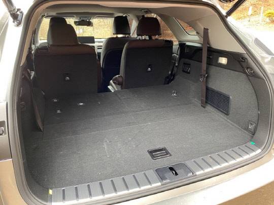 렉서스 RX450hl 트렁크 공간.(3열 접은 후)<장우진 기자>