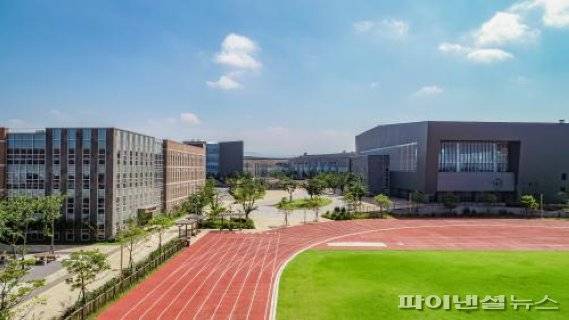 제주영어교육도시에 있는 국제학교 '세인트존스베리아카데미 제주'